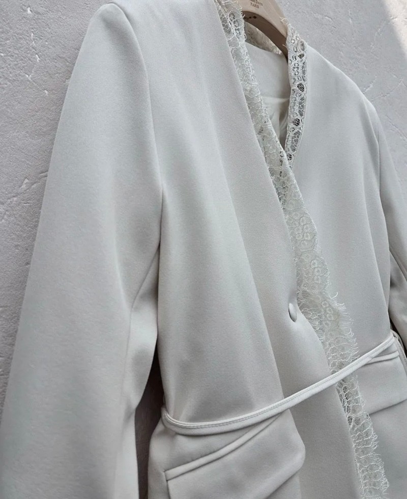 BLAZER CREAMY BE ICONIIC